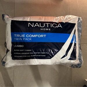 NWT Nautica True Comfort Jumbo Pillows in packaging!